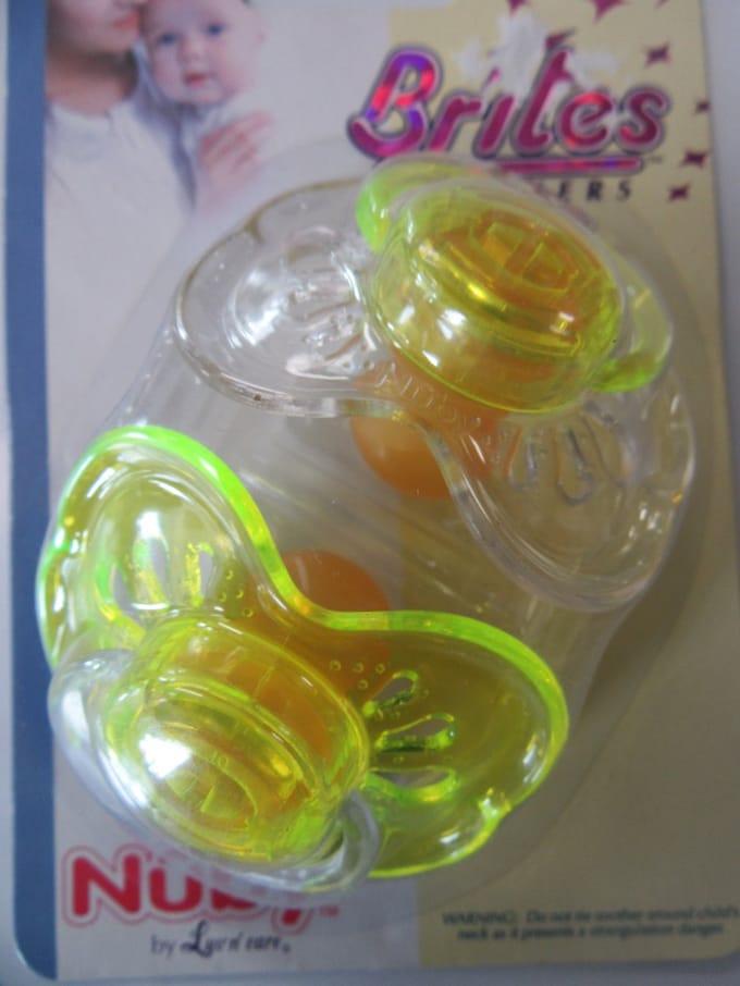 Nuby - Fopspeenset - 2 Pack - rubber - latex +6 - Geel