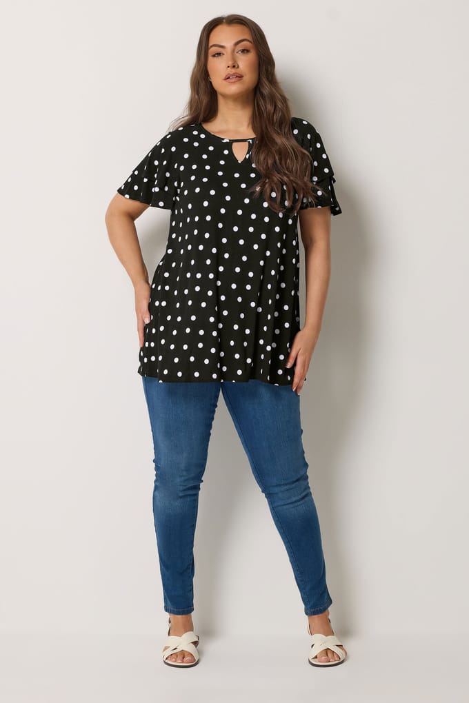 Yours Zwarte Top Met Stippen En Korte Mouwen Size 48
