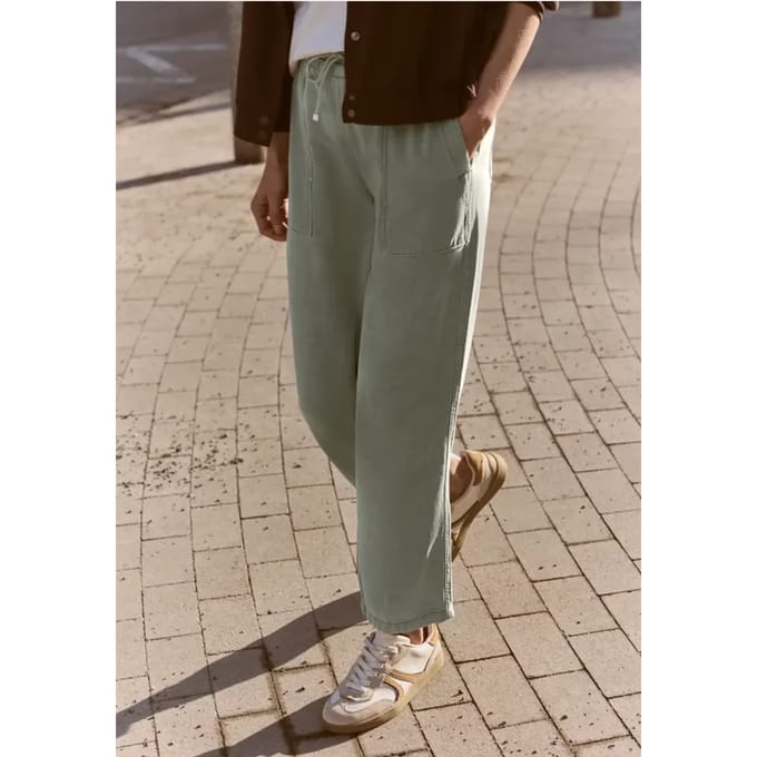 Mid Waist straight legs broek in Loose Fit