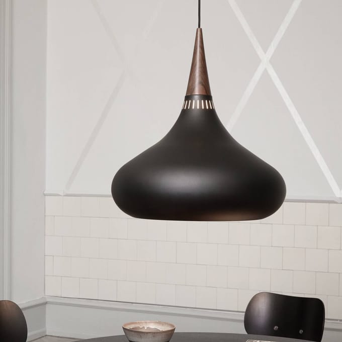 FRITZ HANSEN Orient P3 hanglamp zwart/roze Ø 50 cm