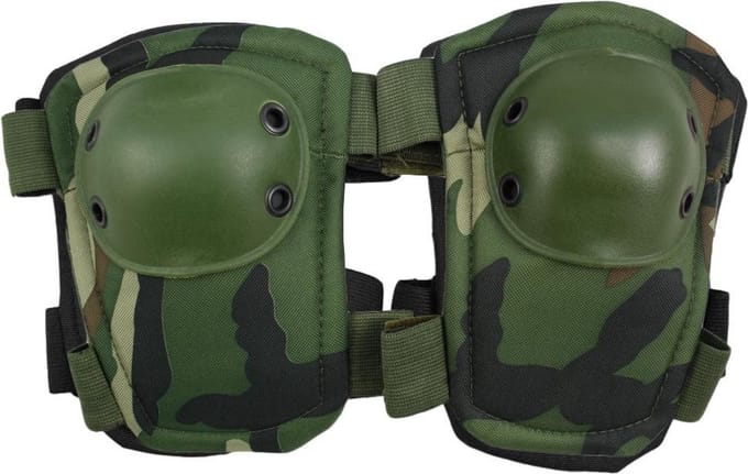 Fosco elleboog beschermers woodland camo