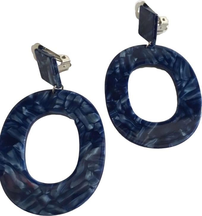 Petra's Sieradenwereld - Clipoorbel hanger blauw ovaal (304)