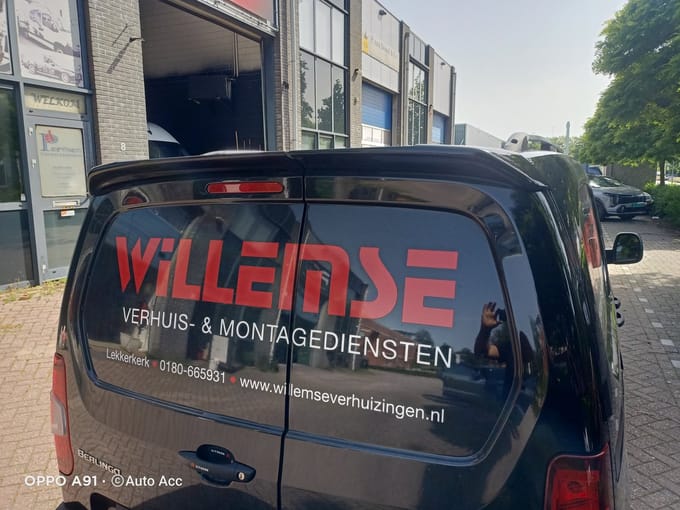 Spoiler Partner Berlingo Combo alleen dubbele deuren in primer grondlak