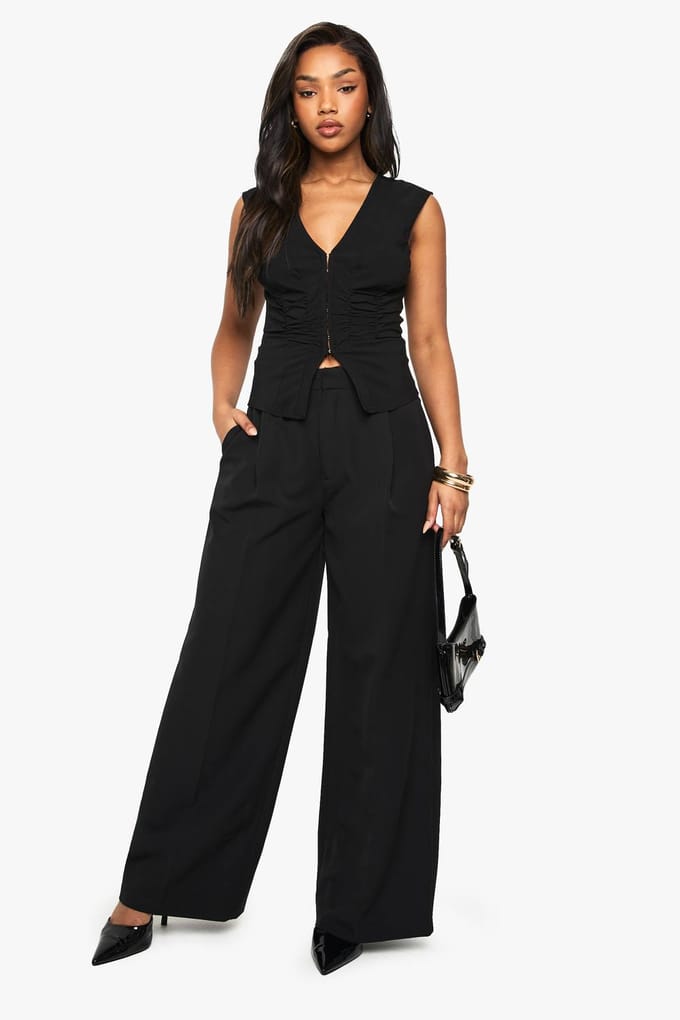 boohoo Dames Bengaline Gerufflede Mouwloze Top met Haak-en-Oog Sluiting | Zwart | Maat: 36