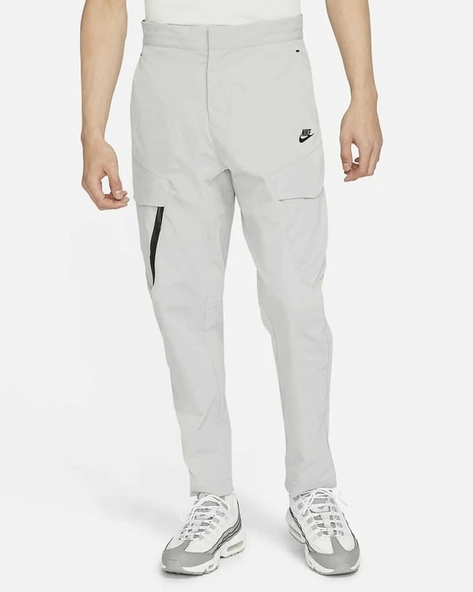 Nike Standard Fit Taper Leg - Grijs - Maat 34