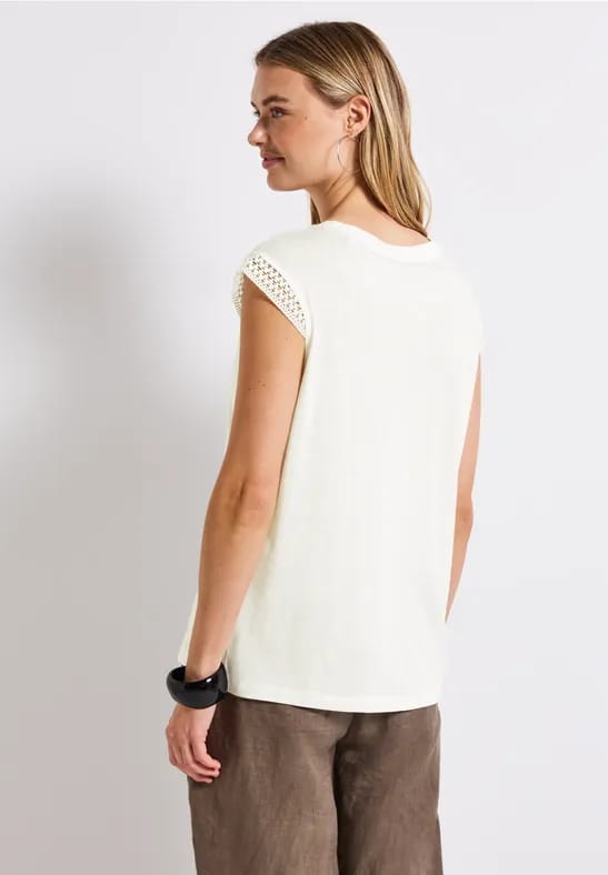 Shirt met gehaakte details