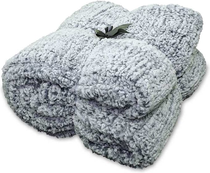 D- Unique Living - Plaid Knut 150x200cm Dark Blue