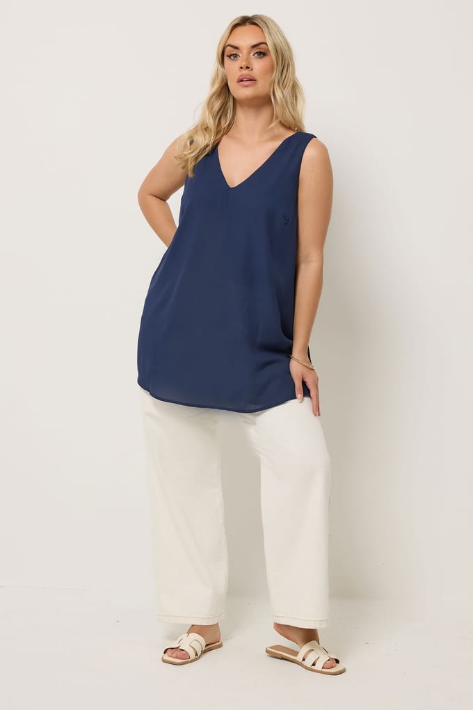 Yours Marineblauwe Vhals Mouwloze Top Size 58-60