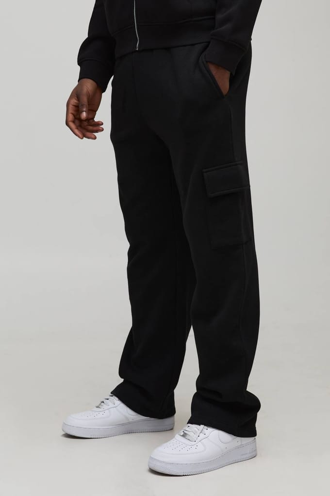 Essential Straight Leg Cargo Jogger | Black | Size Small