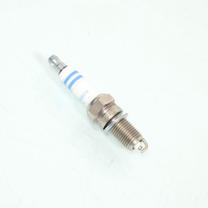 bosch bougie voor motor ducati 1000 multistrada 2004 tot 2006 dcpr8e nieuw