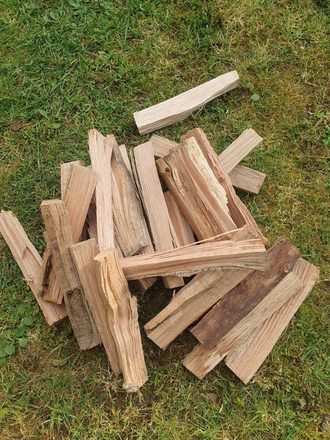 Eiken rookhout 15 kg / 13 cm met schors