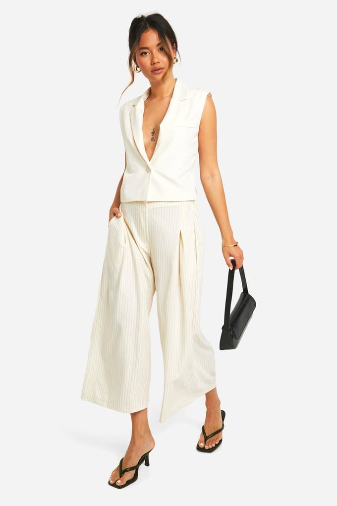 boohoo Dames Boxy Gekorte Longline Vest | Ecru | Maat: 38