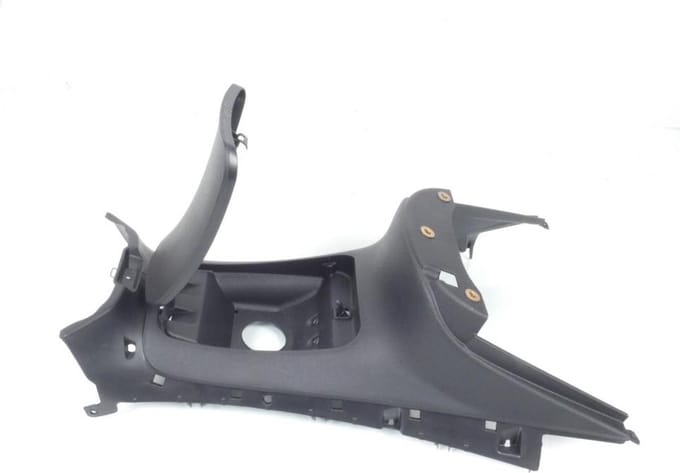 Protège jambe pour scooter Piaggio 125 MP3 2009 à 2014 623189000C Trappe Neuf