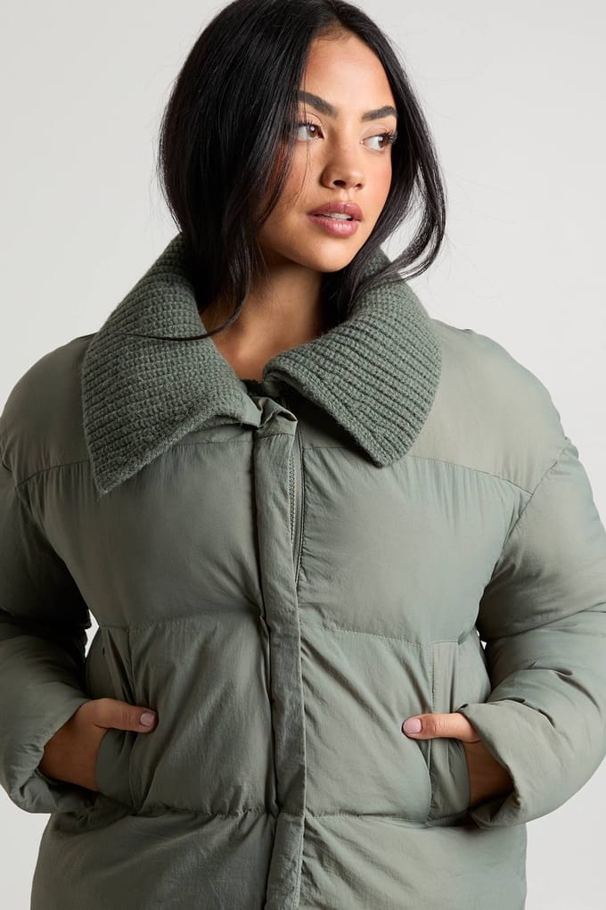 boohoo Dames Pufferjack met contrasterende ribkraag | Khaki | Maat: 8