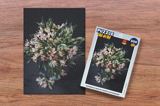 Puzzel Bloemen - Vaas - Zwart - Legpuzzel - Puzzel 500 stukjes