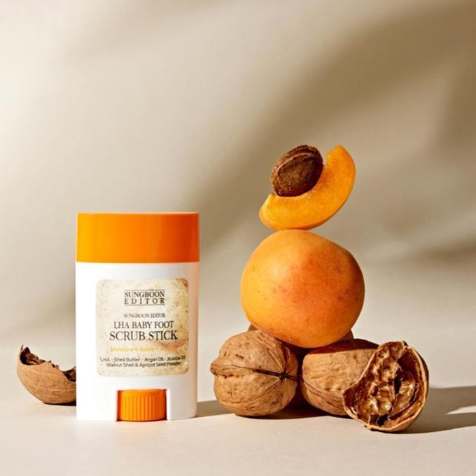 [SUNGBOON EDITOR] LHA Baby Foot Scrub Stick 20g beige