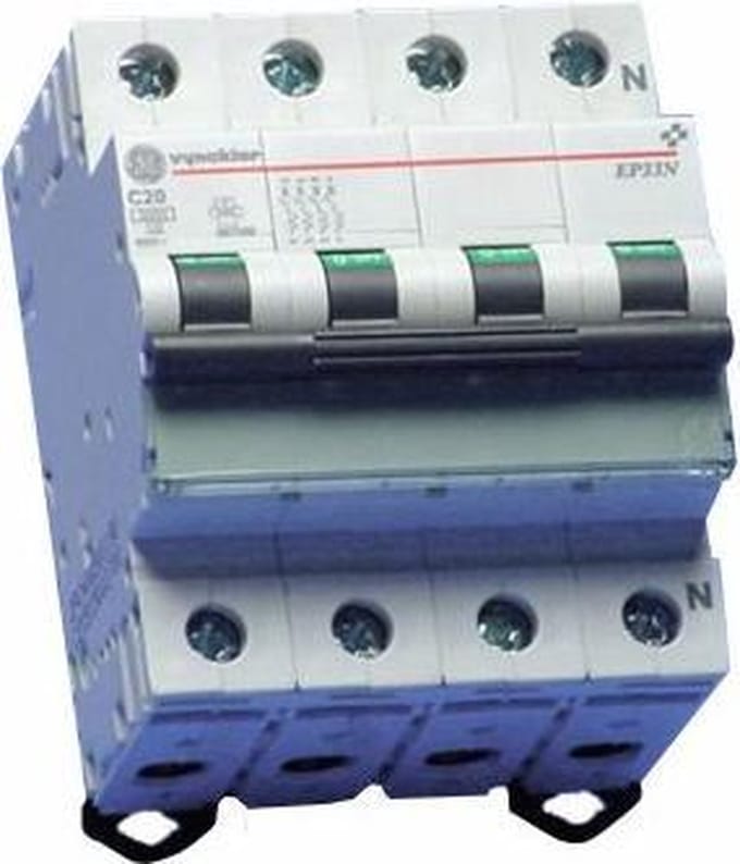 Vynckier EP30 automaat 3kA 3P + N C 20A