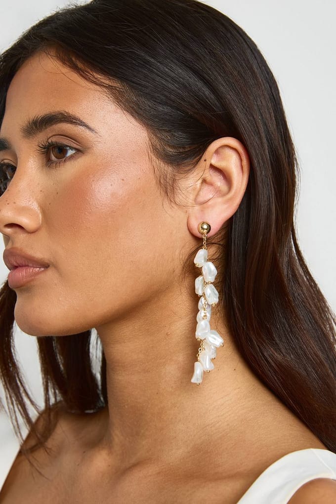 boohoo Dames Parel Druppel Oorbellen | Goud