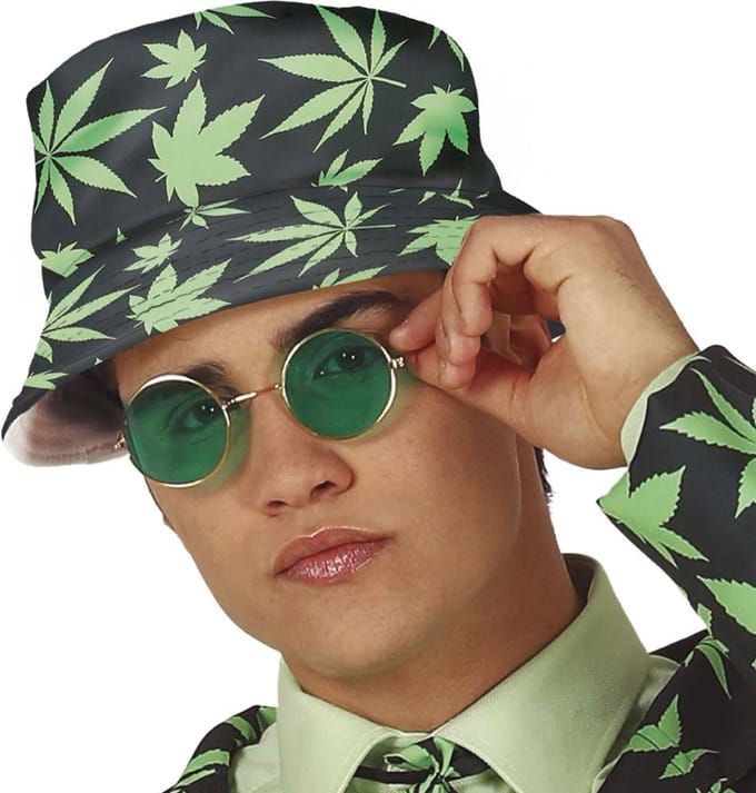 Fiestas Guirca - Hoed Marijuana