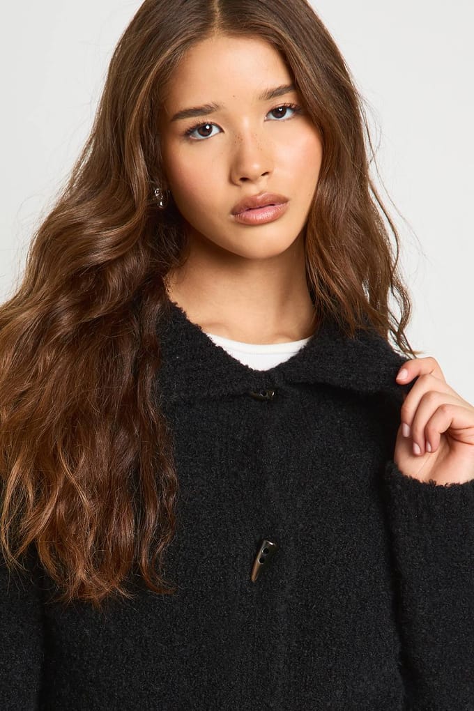boohoo Dames Overdimensionale boucle gebreide trui met toggleknopen | Black | Maat: Large