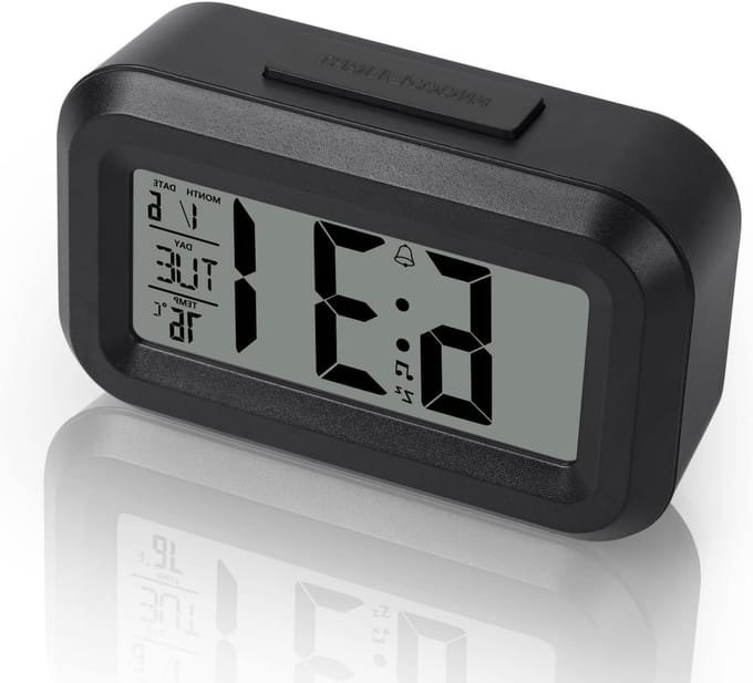 Digitale wekker met LED-display en instelbare sluimerfunctie voor slaapkamer en kantoor