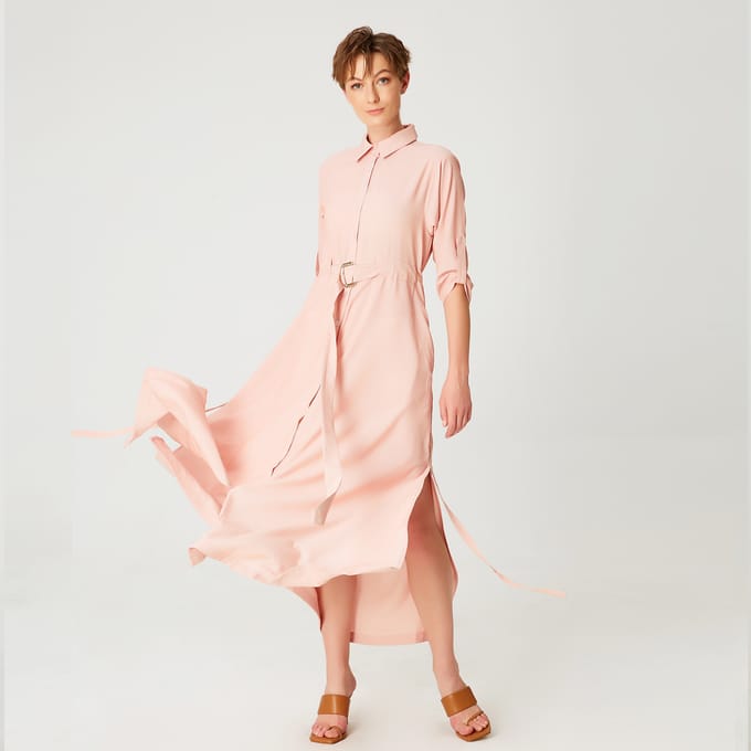Lange minimalistische shirtjurk
