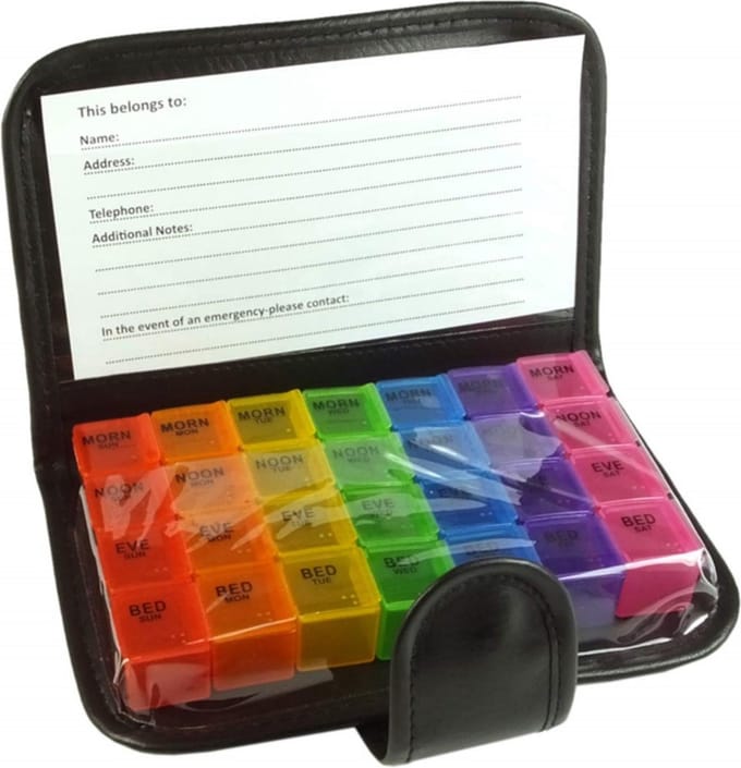 Benson Pillendoos in Etui - 7 Dagen - 4 Vakken Per Dag - 19 x 14 x 3.5 cm