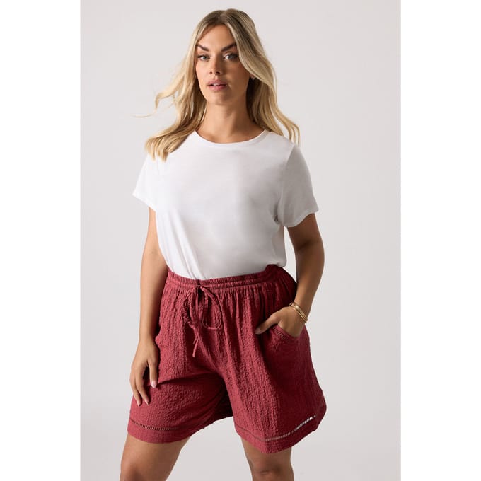 Yours Donkerrode Gehaakte Shorts Size 50-52