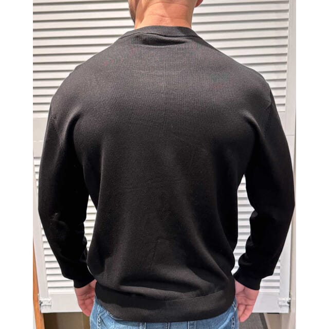 Round Neck Long Sleeve Knit Sweater - Black Sweaters