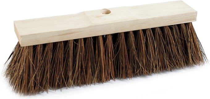 Harde straatbezem kop Piassava - breedte 40 cm - van hout - buitenbezem