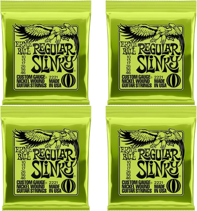 Ernie Ball 2221 Regular Slinky Snaren bundel van 4 sets