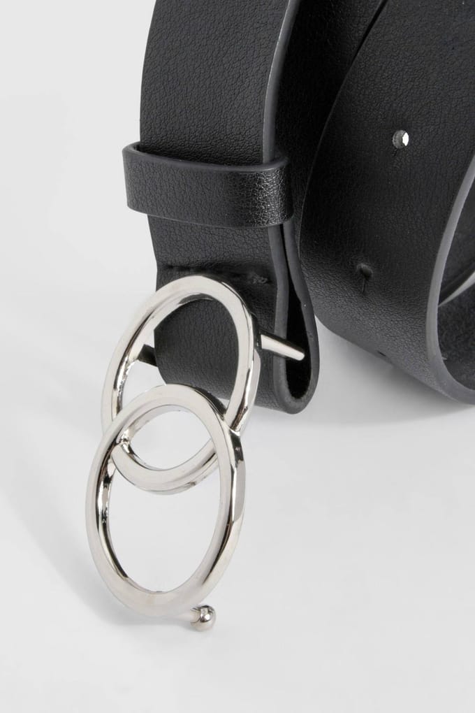 boohoo Dames PU Dubbele Ring Boyfriend Riem | Black | Maat: Medium/Large