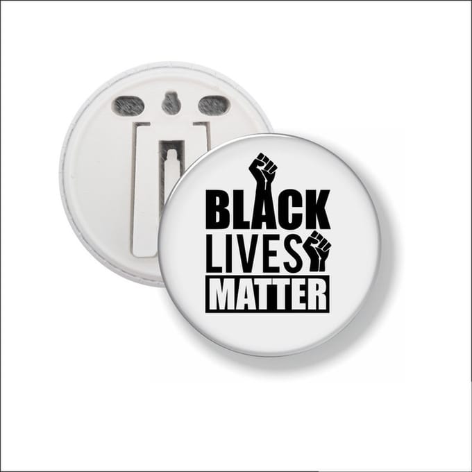 Button Met Clip 58 MM - Black Lives Matter