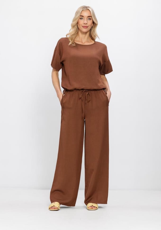 Simple Short Sleeve Top Tops & T-shirts Dames - Shirt - Bruin - Maat M