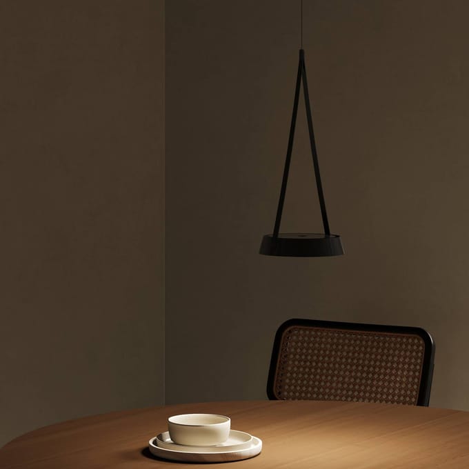 Sigor LED hanglamp op accu Mahina, zwart, Ø 17 cm, metaal, CCT