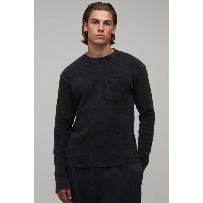 Essential Regular Fit Gewassen Wafel T-shirt Met Lange Mouwen En Borstzak | Black | Size Medium