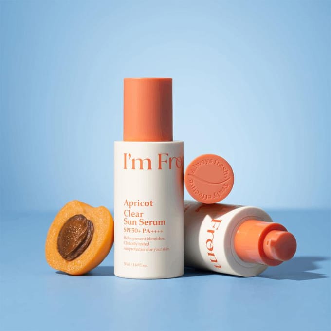 [Ik kom uit] Apricot Clear Sun Serum SPF 50+ PA++++ 50ml white