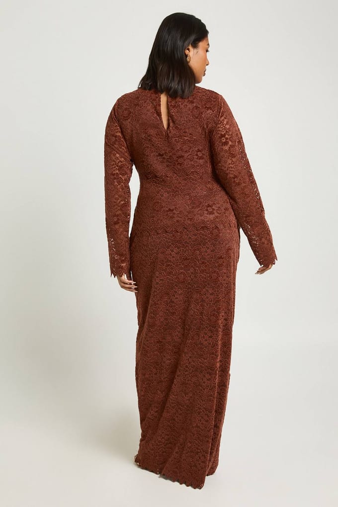 boohoo Dames Plus Premium Kanten Maxi Rok | Chocolate | Maat: 16