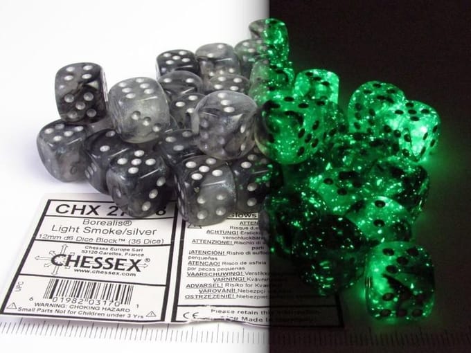 Chessex Borealis D6 12mm Light Smoke/silver Luminary Dobbelsteen Set (36 stuks)