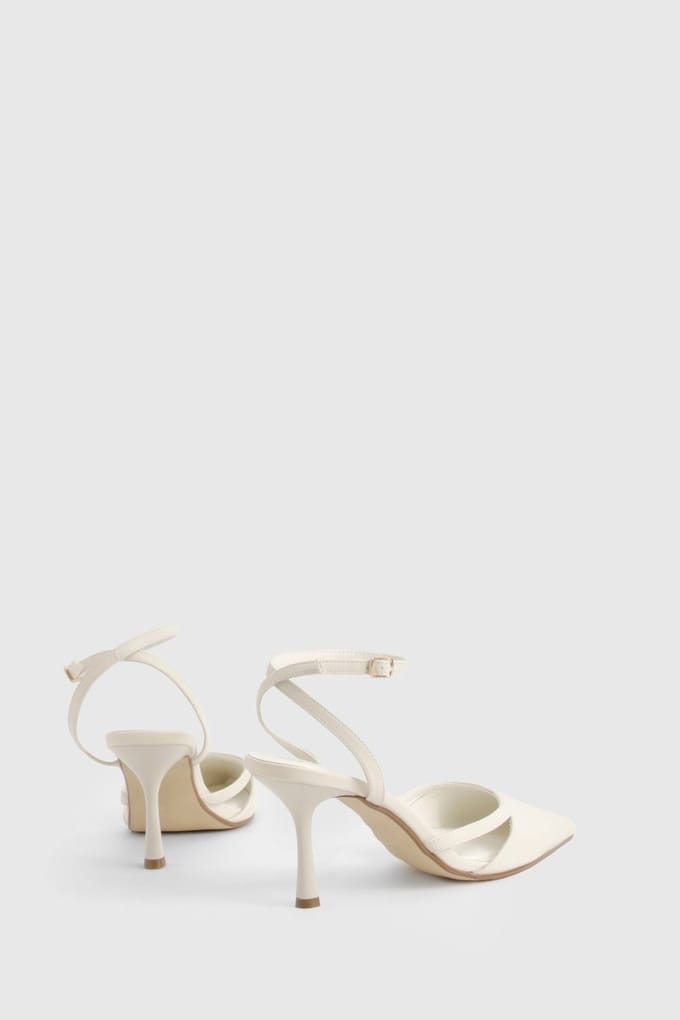 boohoo Dames Cut Out Detail Court Schuhe | Wit | Maat: 41