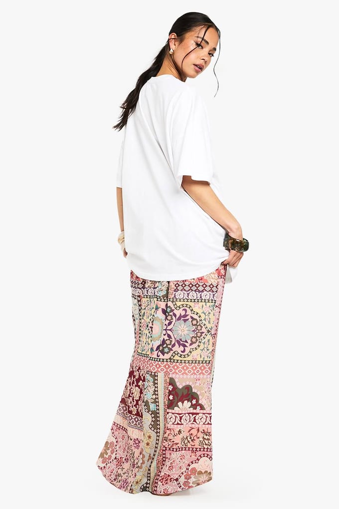 boohoo Dames Patchwork Paisley Print Geweven Maxi Rok | Roze | Maat: 36