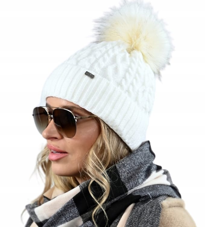 Alur - Wintermuts met Pompon - Ecru - Warme Czapka - Pool - Klassiek Ontwerp