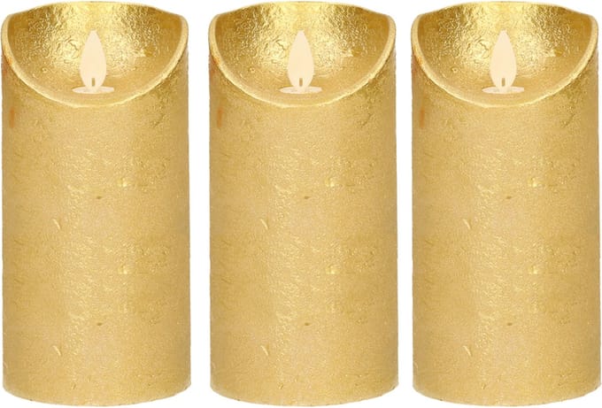 Anna's Collection Led kaars/stompkaars - 3x - goud - H15 x D7,5 cm - wax - bewegende vlam