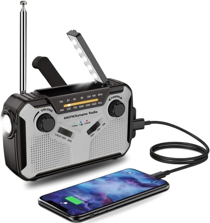 Draagbare Dynamo Radio - Complete Survivalset met Zonne-energie en Zaklamp