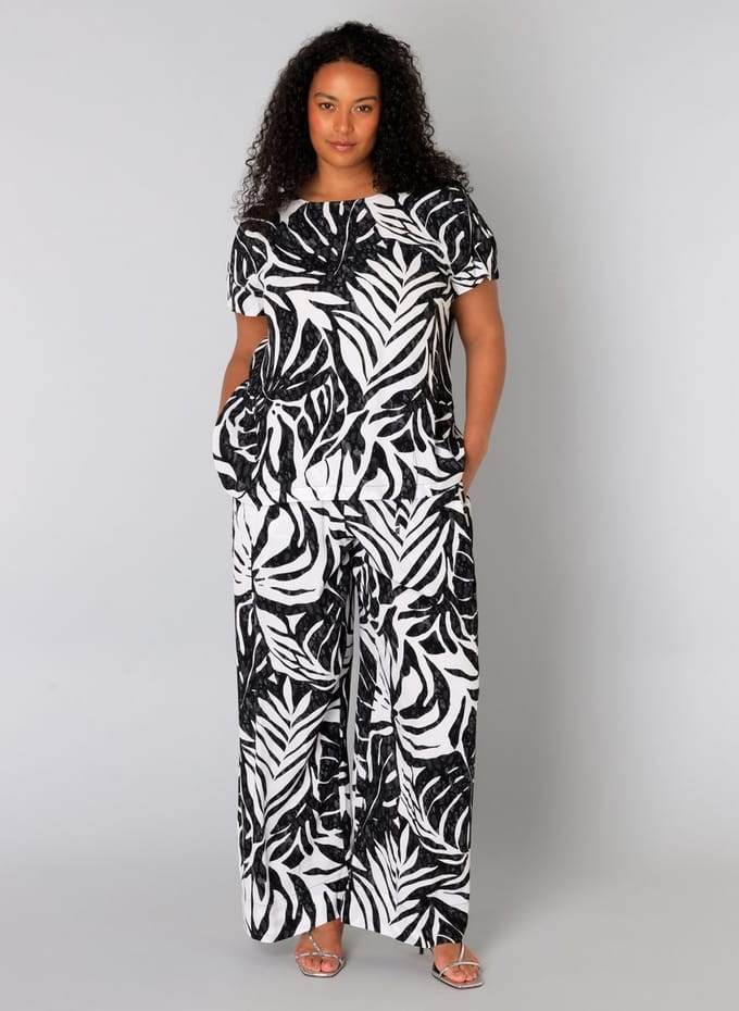 YESTA Ushma Tops - Black/White - maat X-0(44)