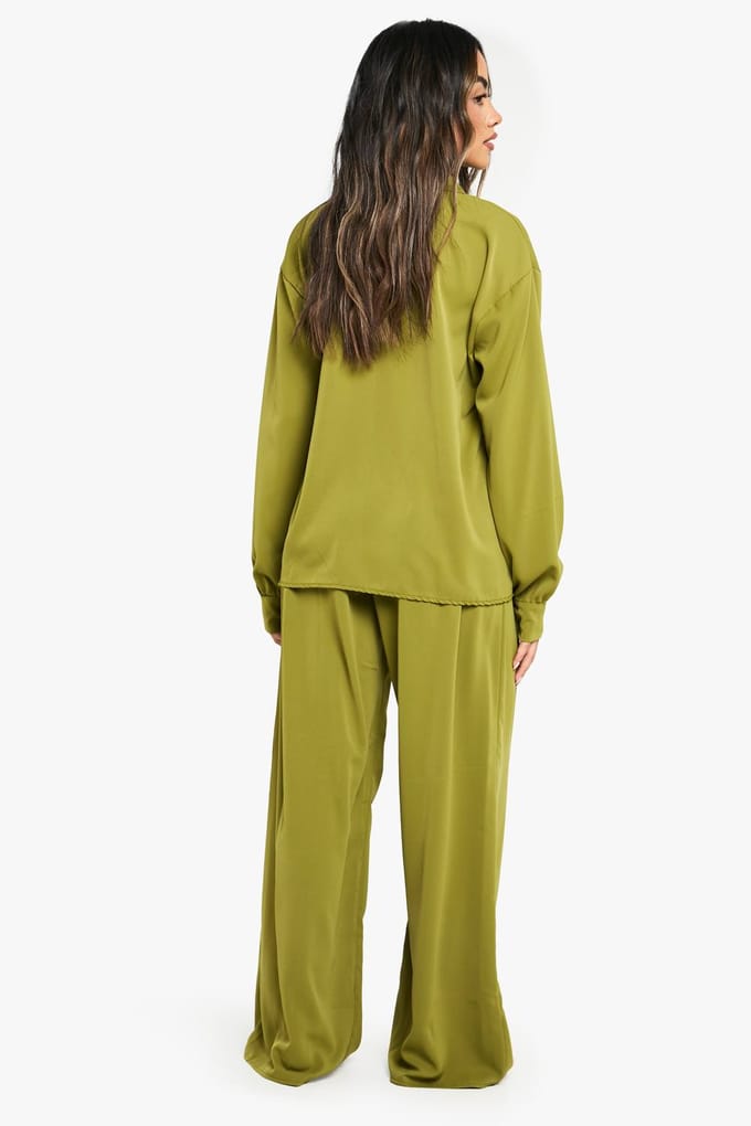 boohoo Dames Geweven geplooide broek met wijde pijpen | Olijf | Maat: 34