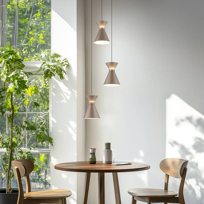 Helestra LED hanglamp LUK, 3-lamps, bruin, dimbaar