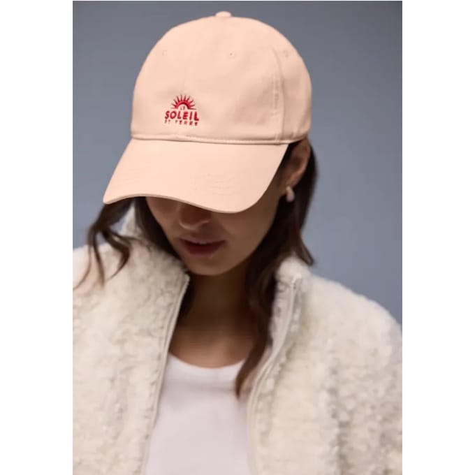 Pet met slogan