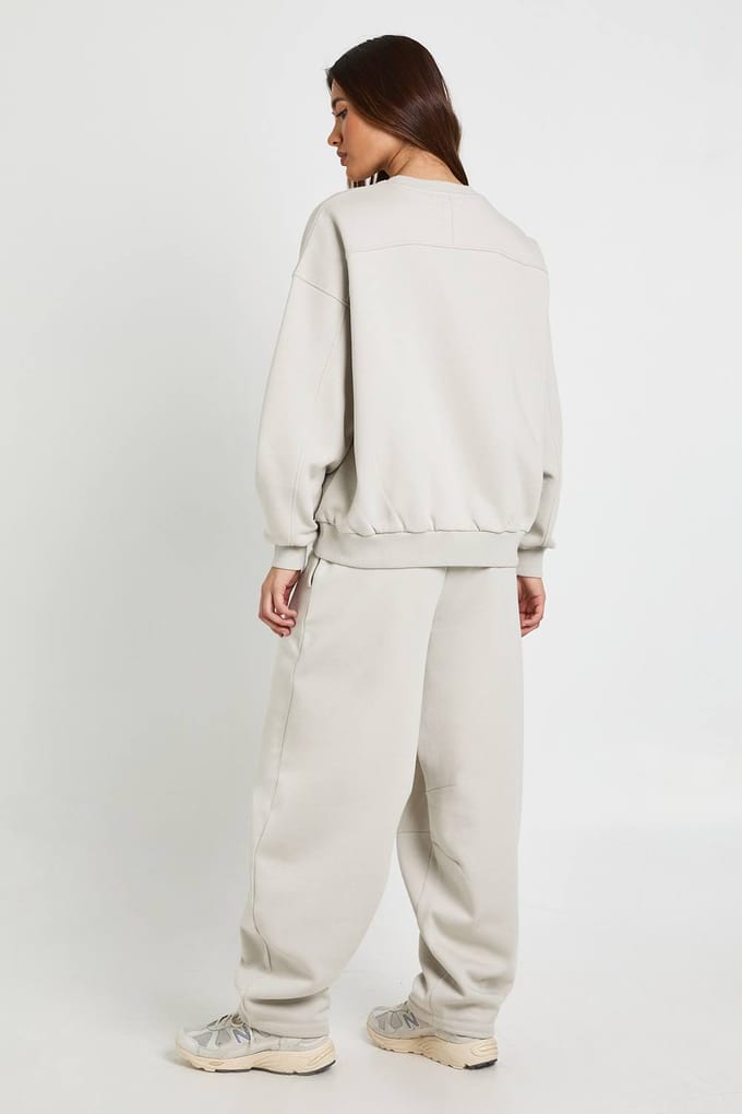 boohoo Dames Naaddetail Sweatshirt Barrel Jogger Trainingspak | Stone | Maat: Medium