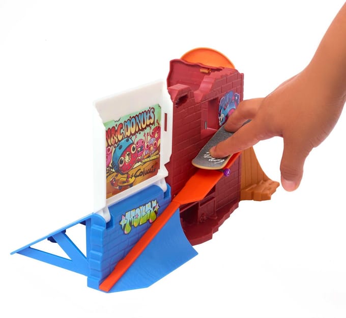 Hot Wheels Skate Drop In Skate Set Assortment